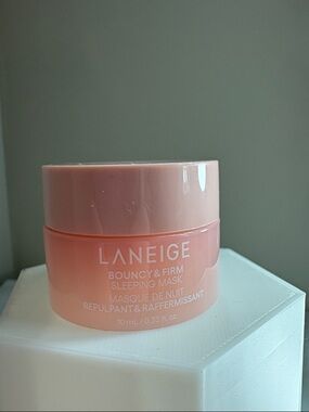 3/$25 LANEIGE, Bouncy + Firm Sleeping Mask BNIB